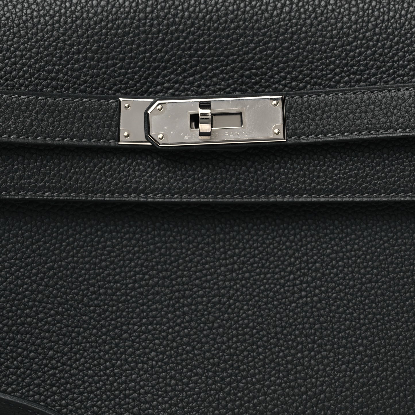 Togo Kelly Depeches 25 Pouch Black