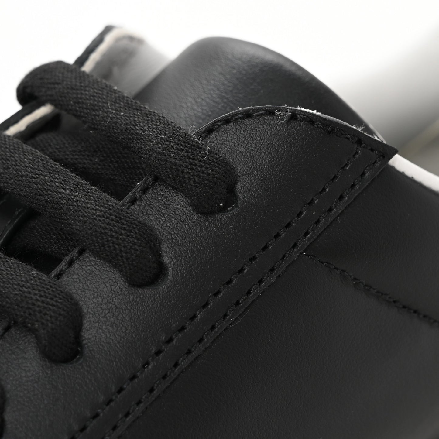 Calfskin CC Womens Sneakers 40 Black