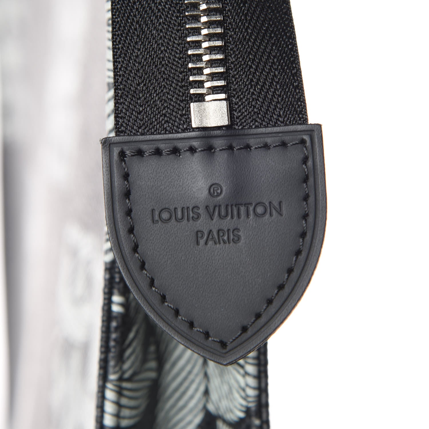Louis Vuitton Damier Graphite Rope Pochette Voyage White 6 of 9