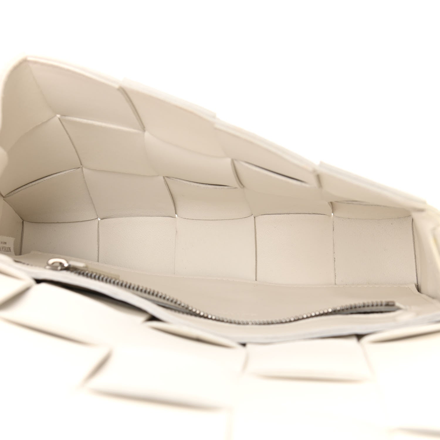 Bottega Veneta Lambskin Maxi Intrecciato Cassette Crossbody Bag White 5 of 13