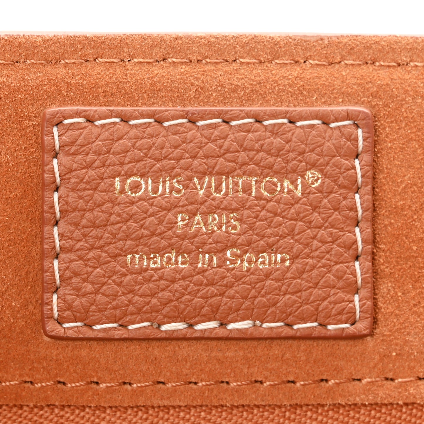 Grained Calfskin Low Key Messenger Cognac