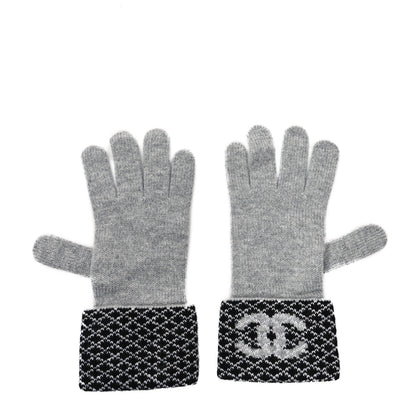 Chanel Cashmere Blend CC Beanie Hat With Gloves Set Black Grey 5 of 9