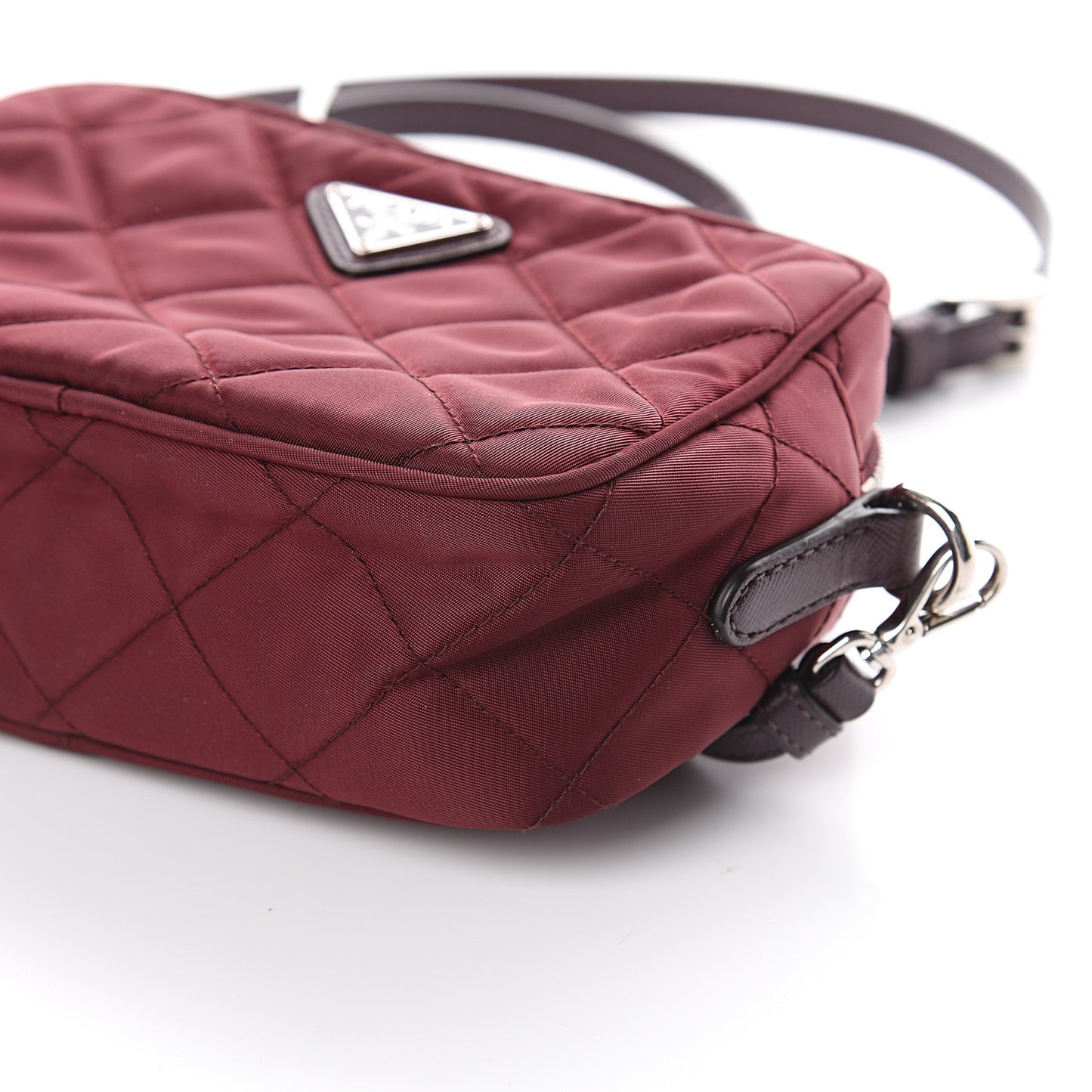 Nylon Tessuto Impuntu Quilted Crossbody Bag Granato