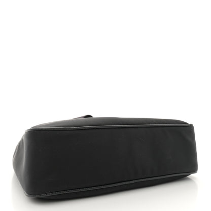 Prada Nylon Re-Edition 2005 Shoulder Bag Black 4 of 10