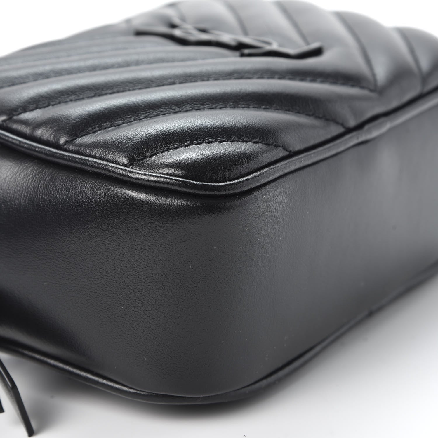 Saint Laurent Calfskin Matelasse Monogram Lou Belt Bag Black 5 of 9