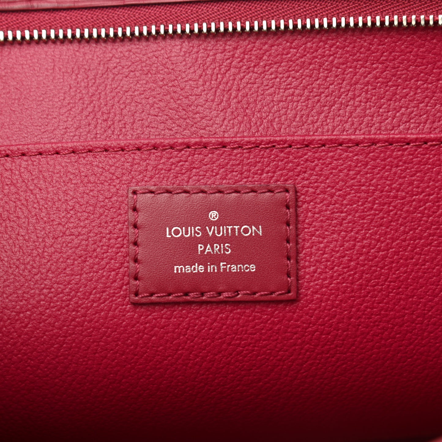 Epi Toiletry Pouch 26 Fuchsia