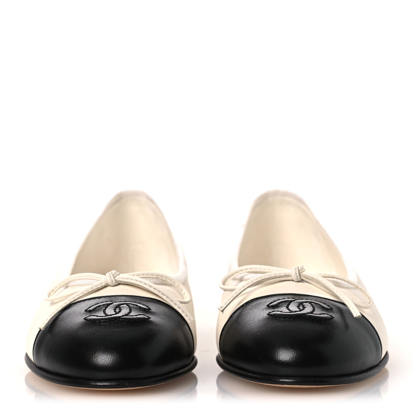 Lambskin Cap Toe CC Ballerina Flats 35 White Black