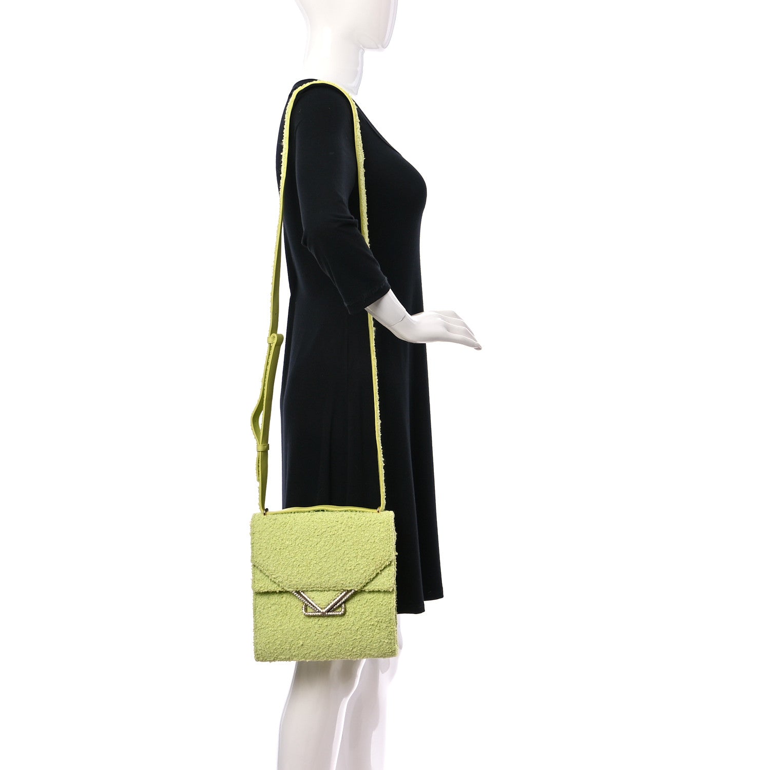 Bottega Veneta Boucle Clip Bag Seagrass 2 of 13