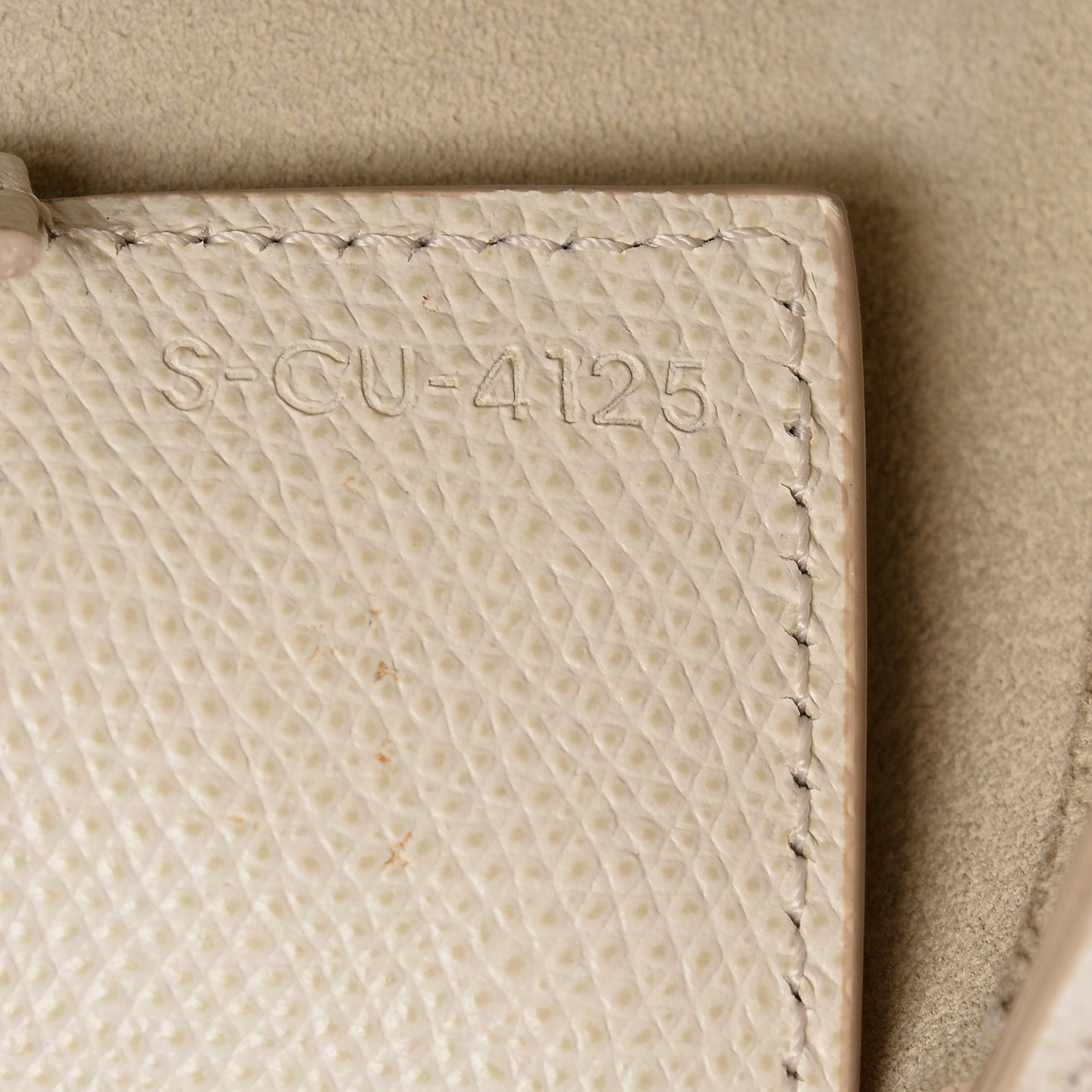 Grained Calfskin Small Vertical Cabas Cream