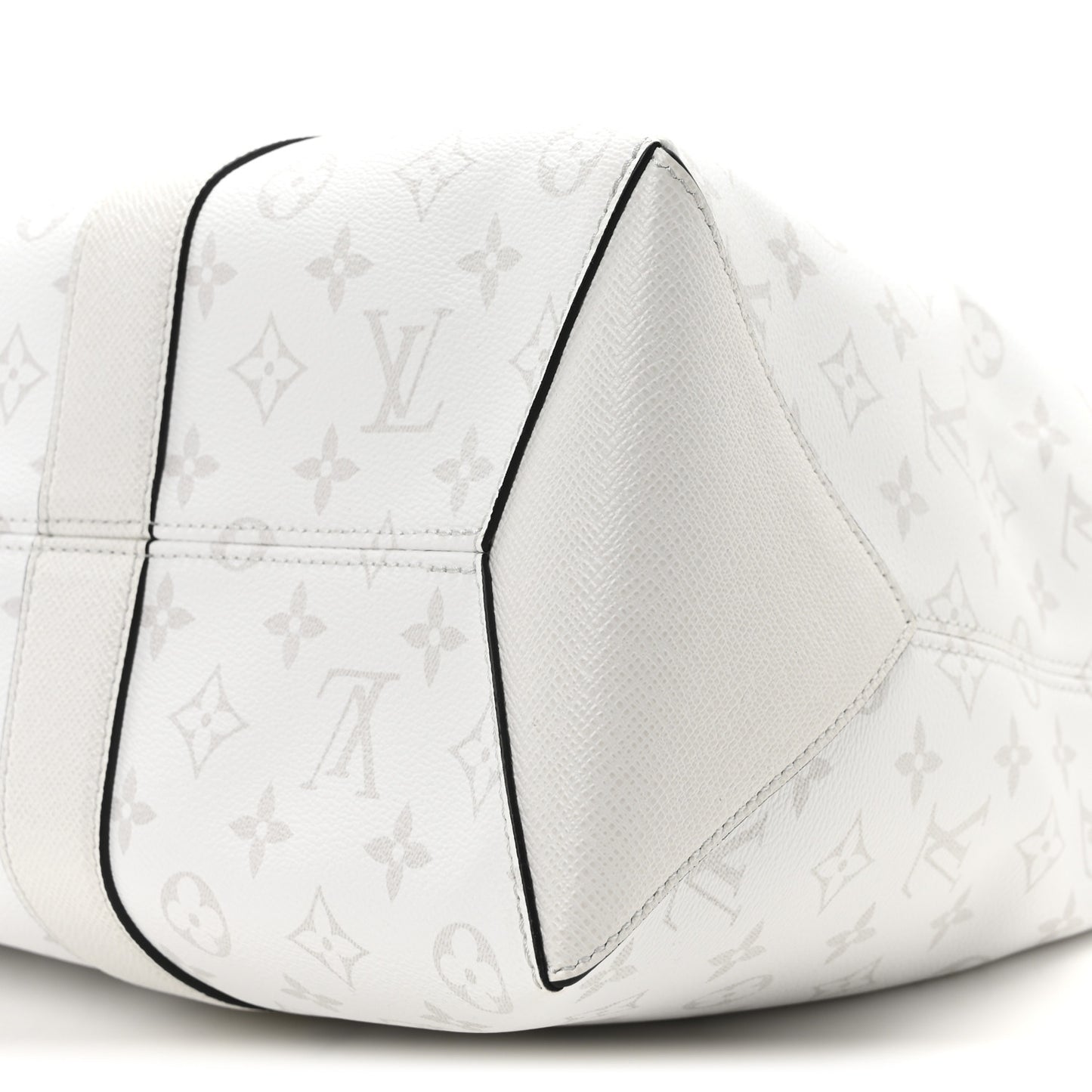 Monogram Eclipse Taigaramma Weekend Tote NM Optic White