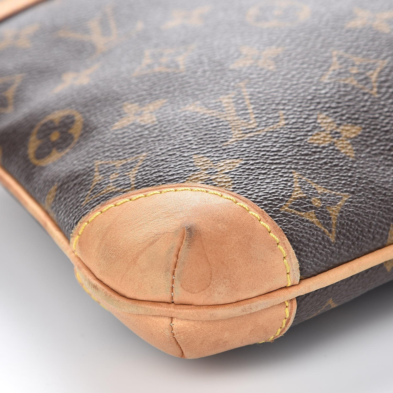 Louis Vuitton Monogram Sac Coussin GM 9 of 15