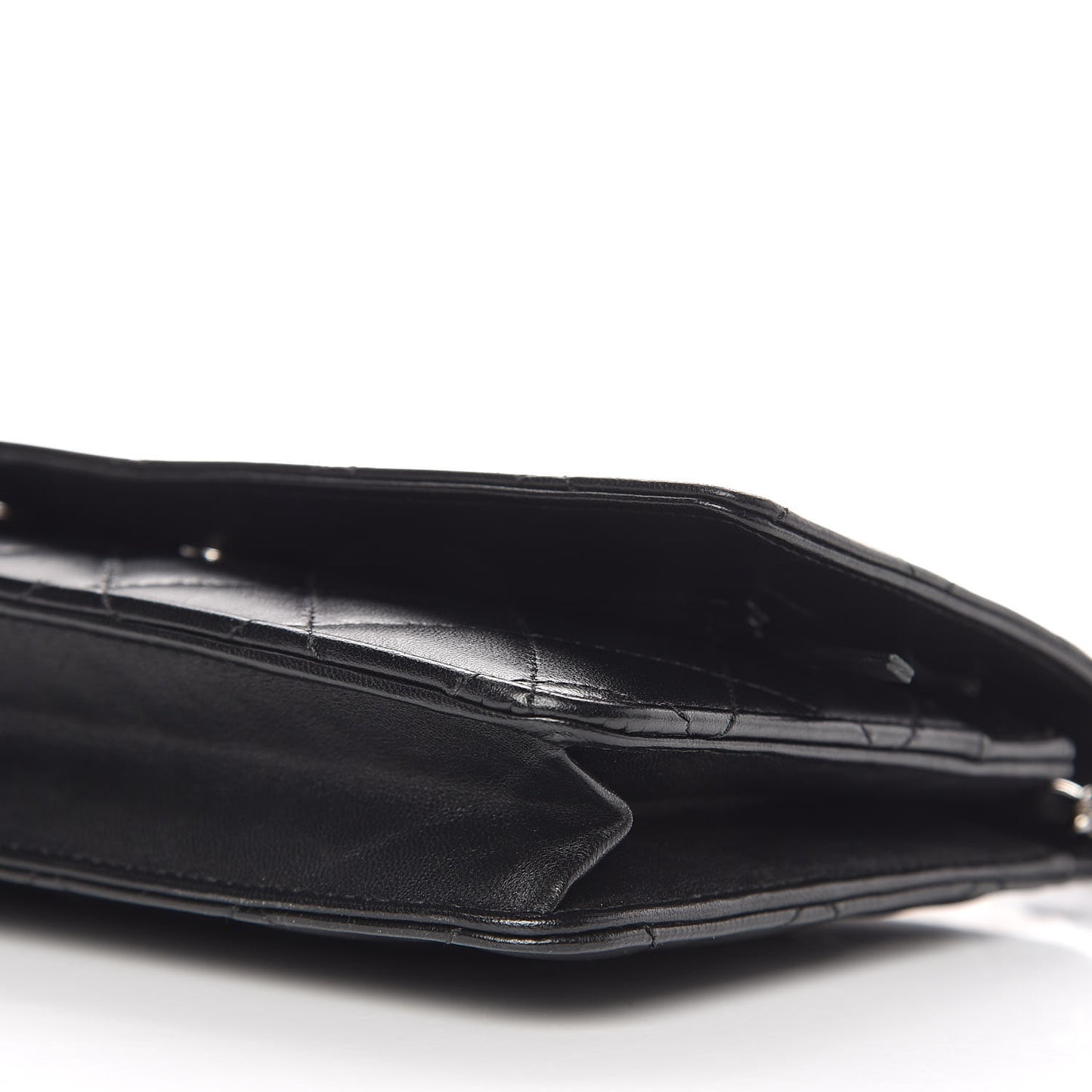 Lambskin Quilted Wallet On Chain WOC Black