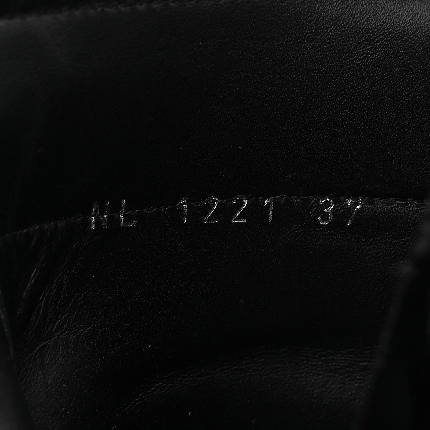 Louis Vuitton Patent Calfskin Moonlight Boots 37 Black 9 of 9