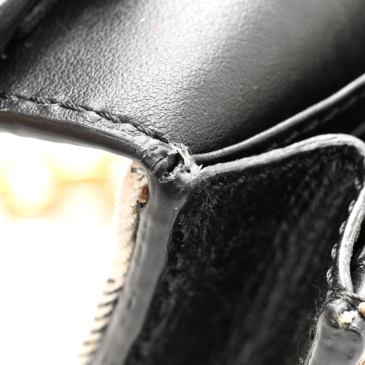 Derby Calfskin House Check Wallet On Chain Black