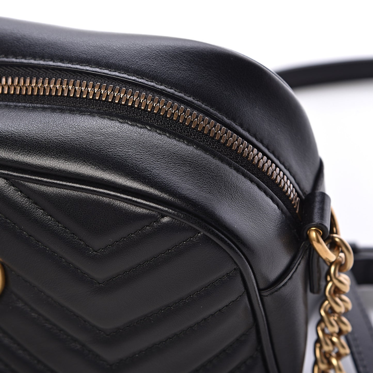 Calfskin Matelasse Small GG Marmont Chain Shoulder Bag Black