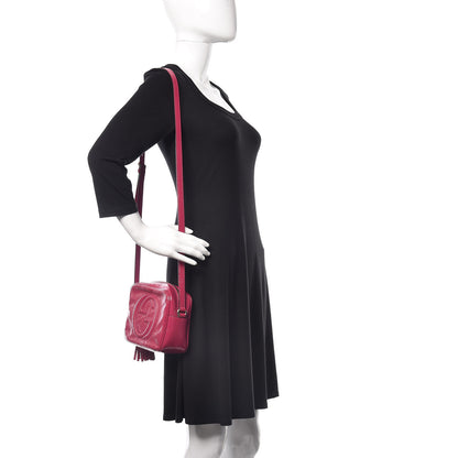 Gucci Soft Patent Small Soho Disco Bag Bright Bougainvillea 2 of 9