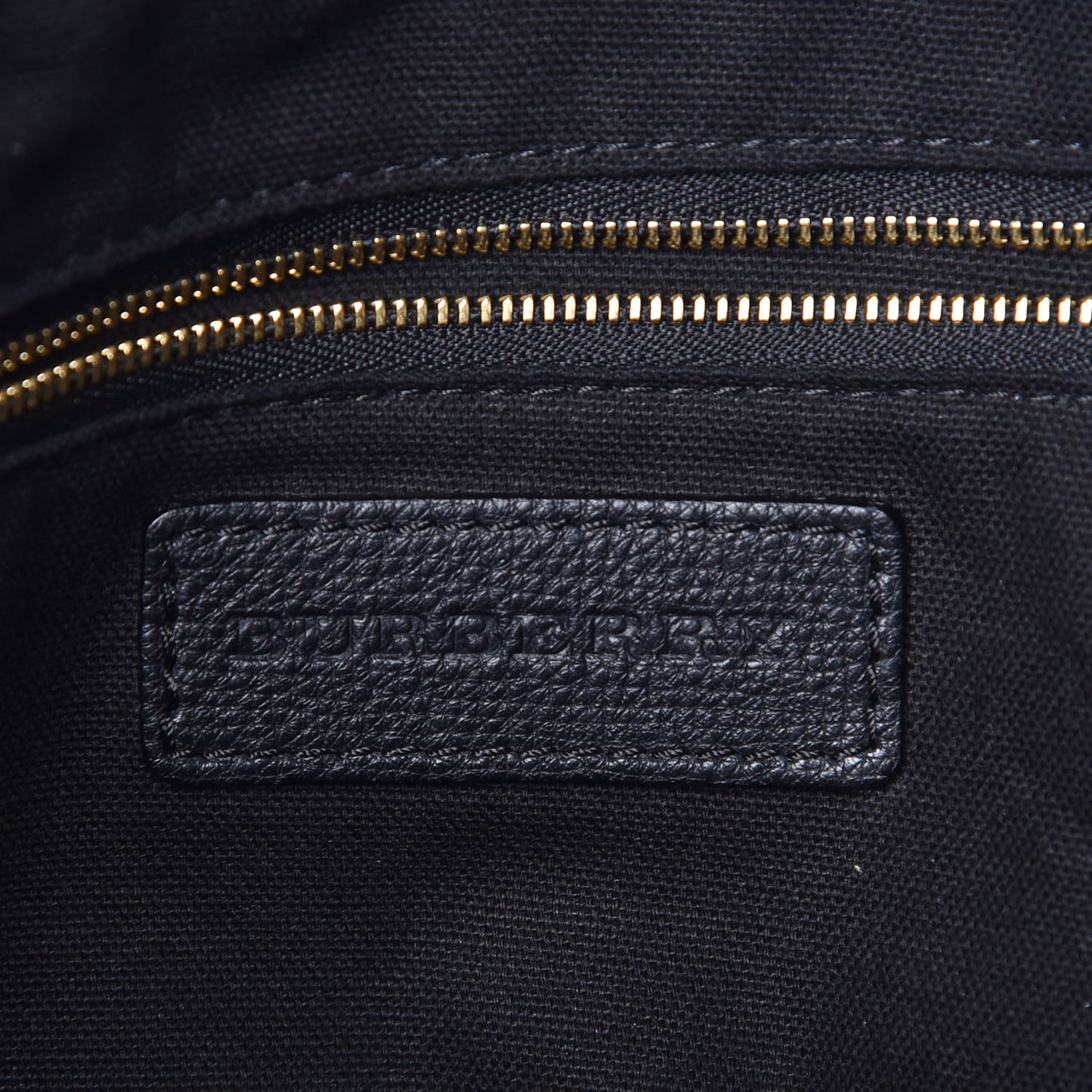 Grainy Calfskin House Check Small Canterbury Black