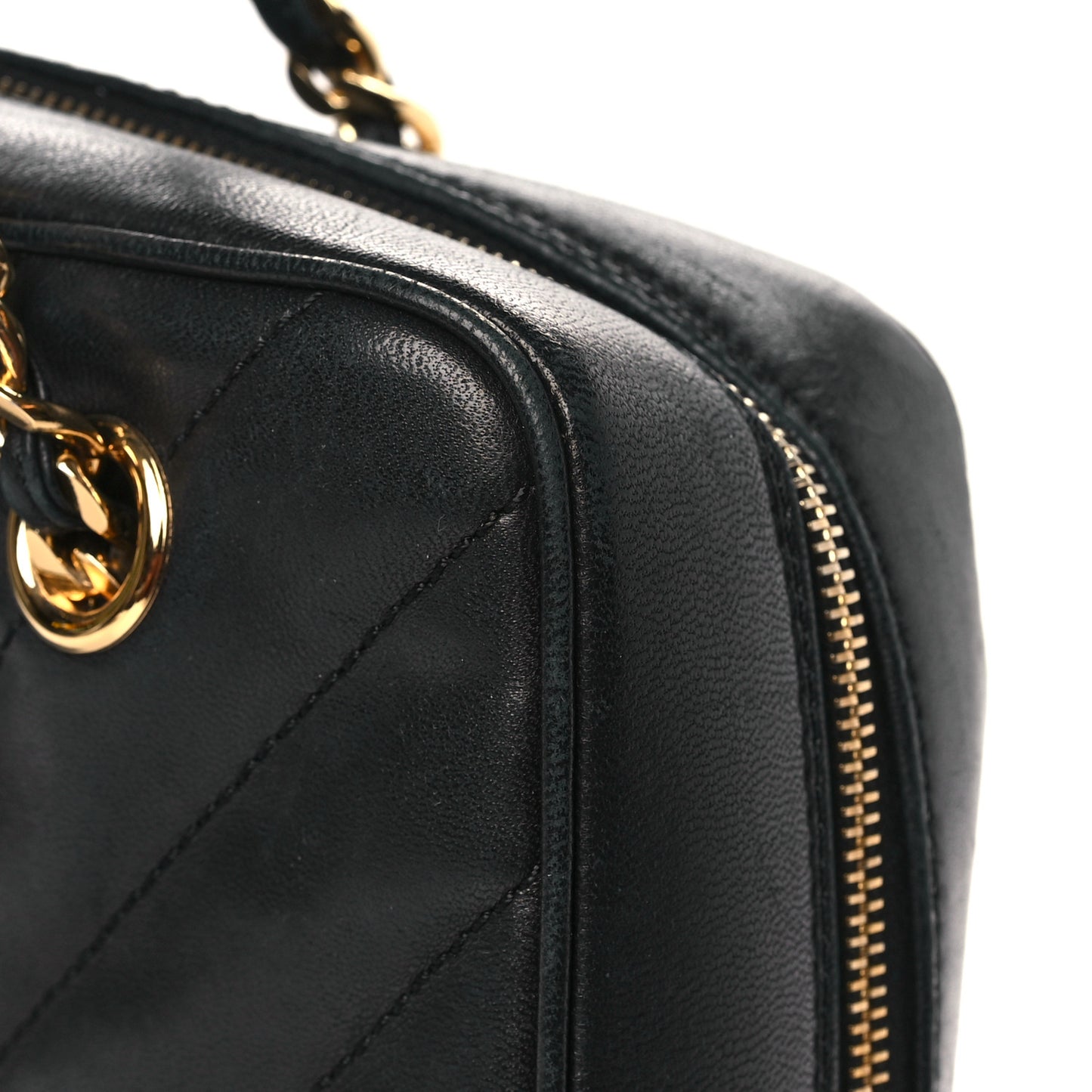 Lambskin Chevron Quilted Camera Case Black