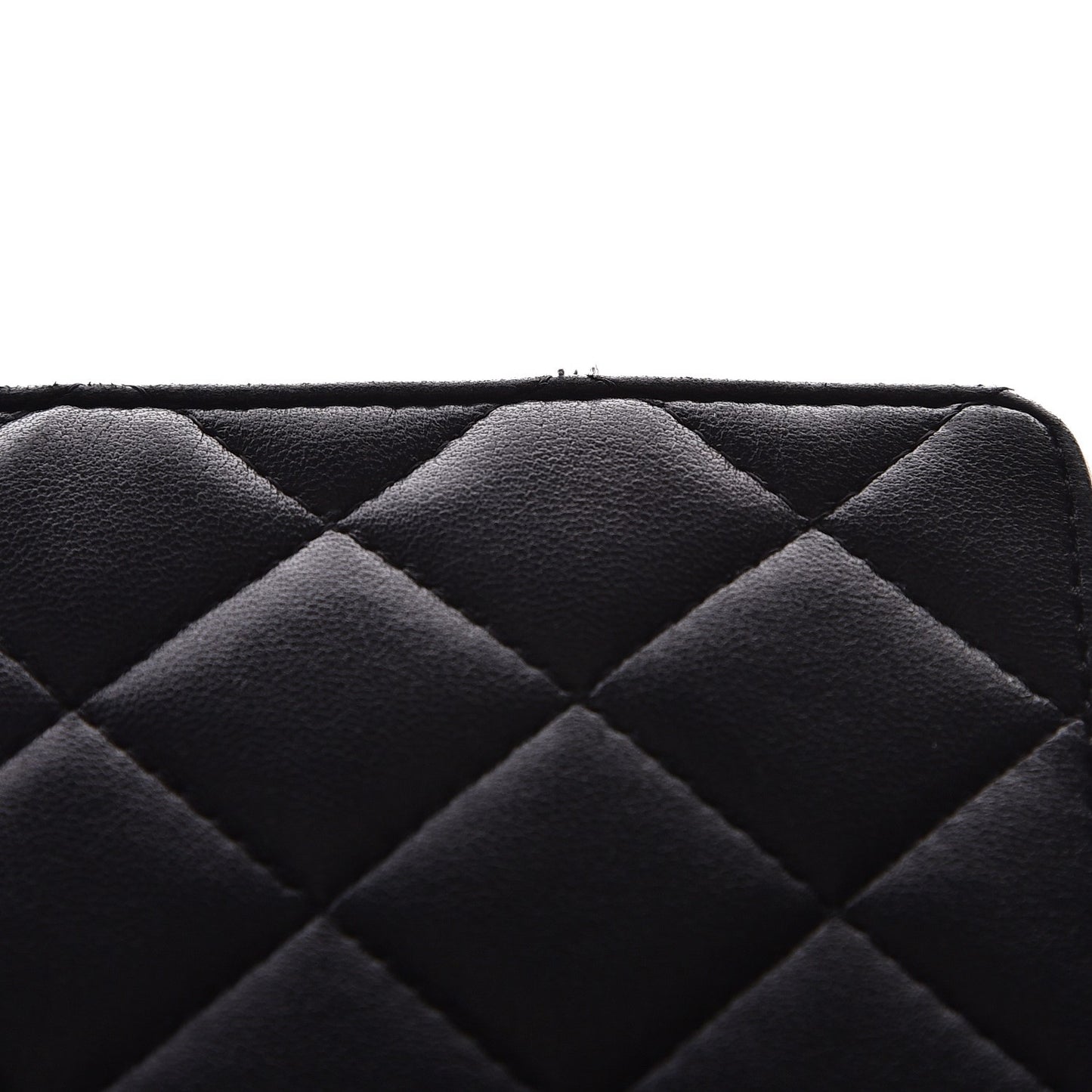 Lambskin Quilted Wallet On Chain WOC Black
