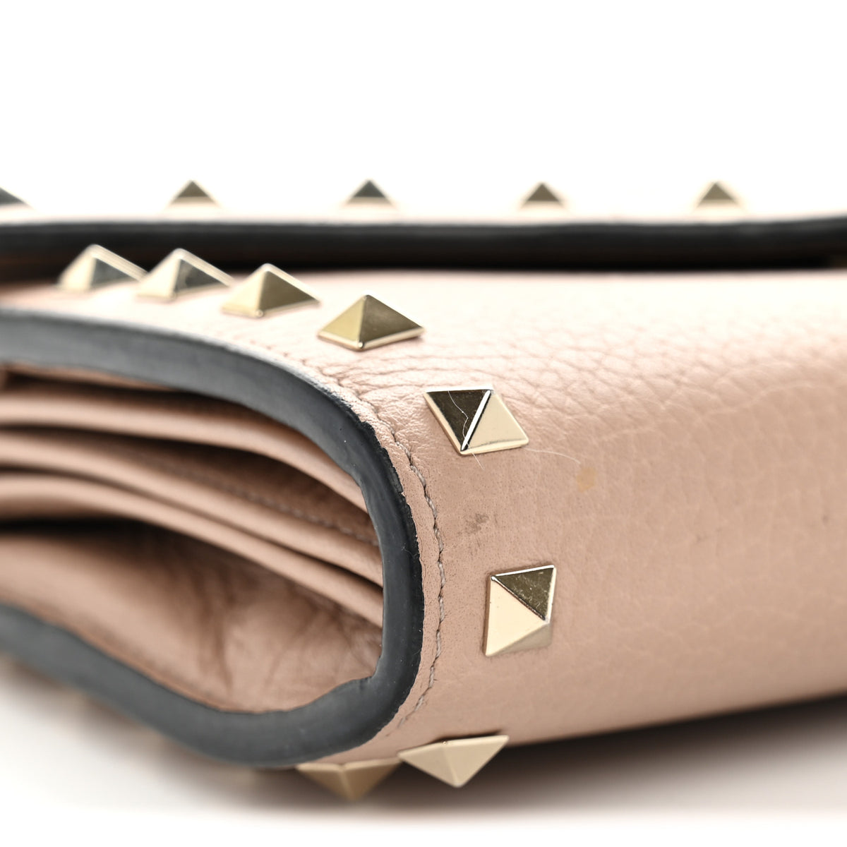 Pebbled Calfskin Rockstud Envelope Wallet on Chain Poudre