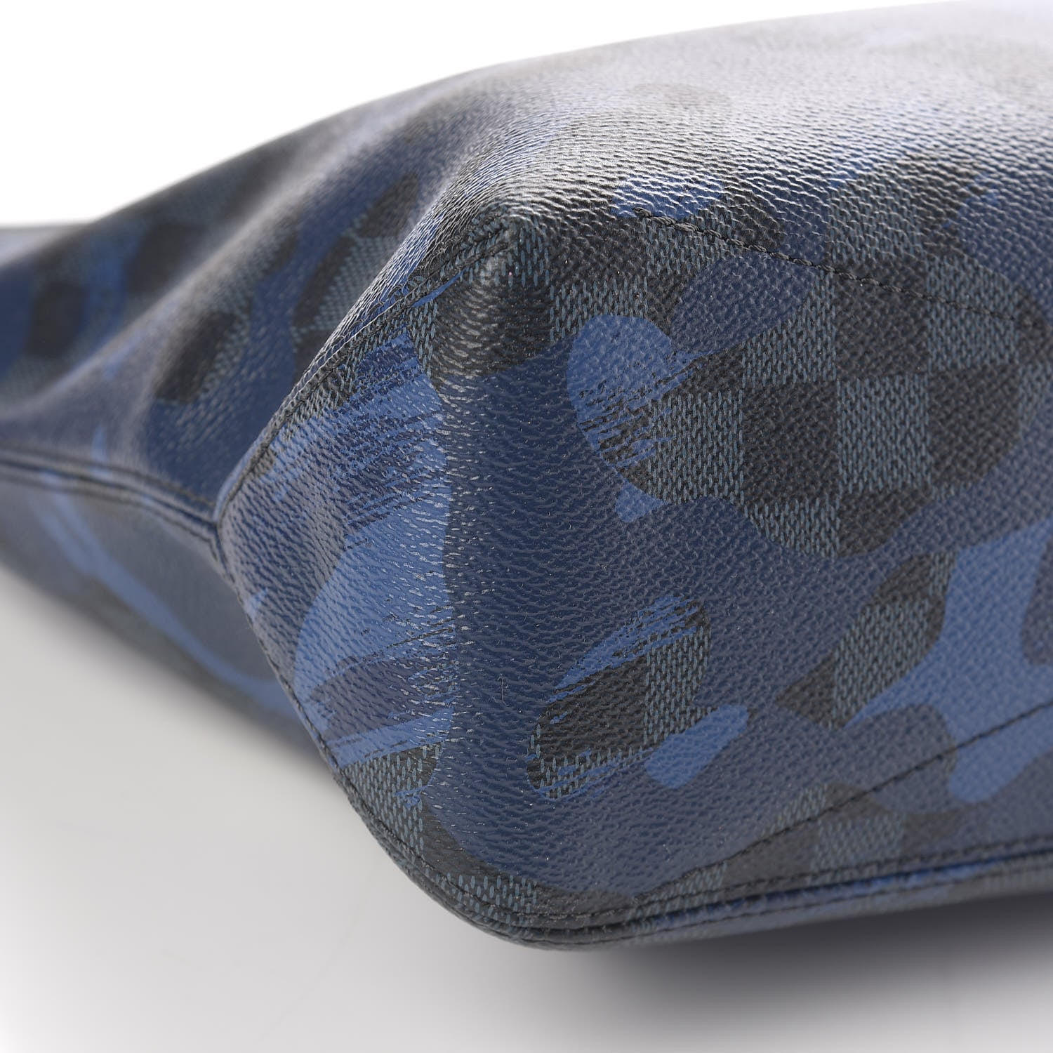 Louis Vuitton Damier Cobalt Camouflage Hunter Messenger Blue 8 of 9