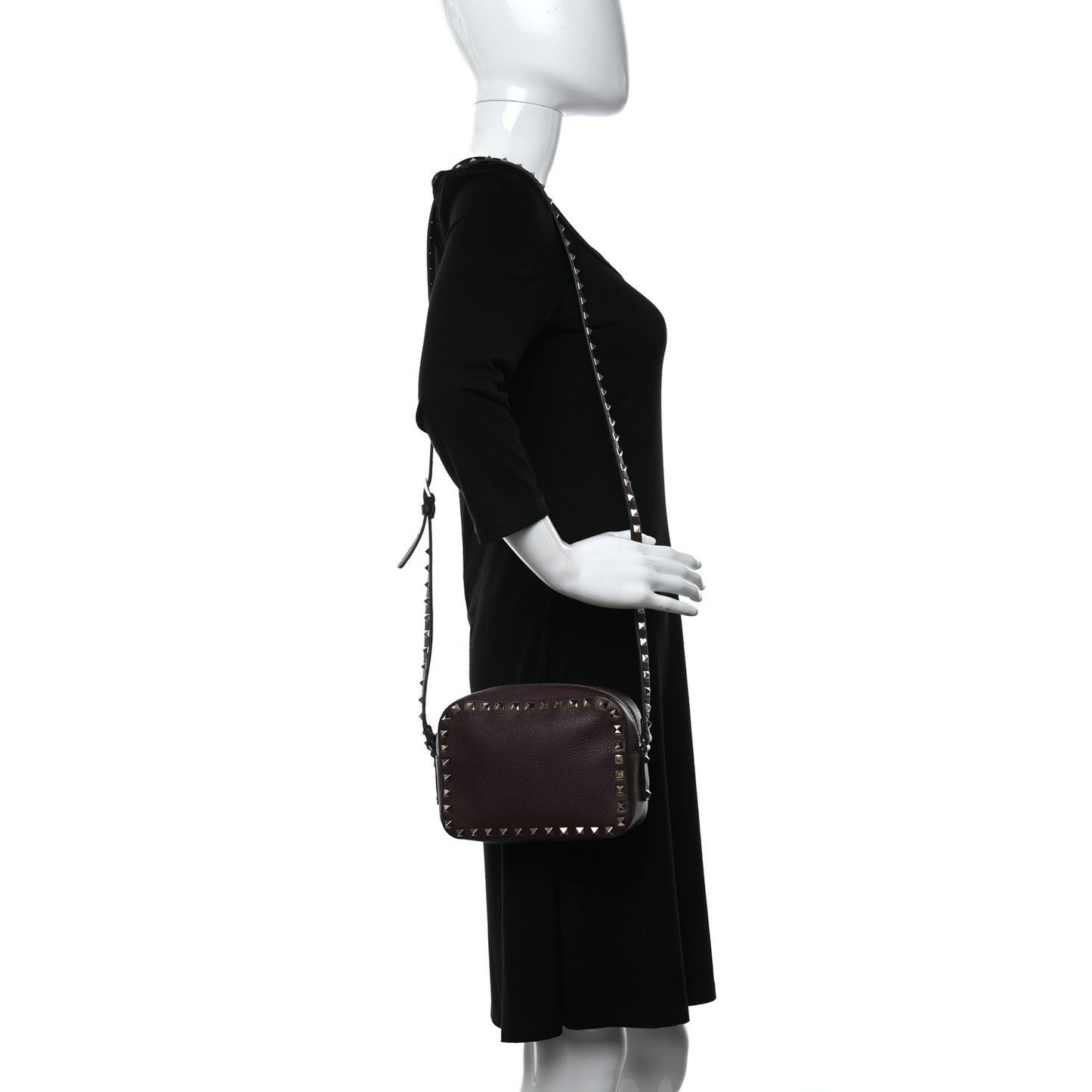 Pebbled Calfskin Rockstud Camera Crossbody Bag Rubin