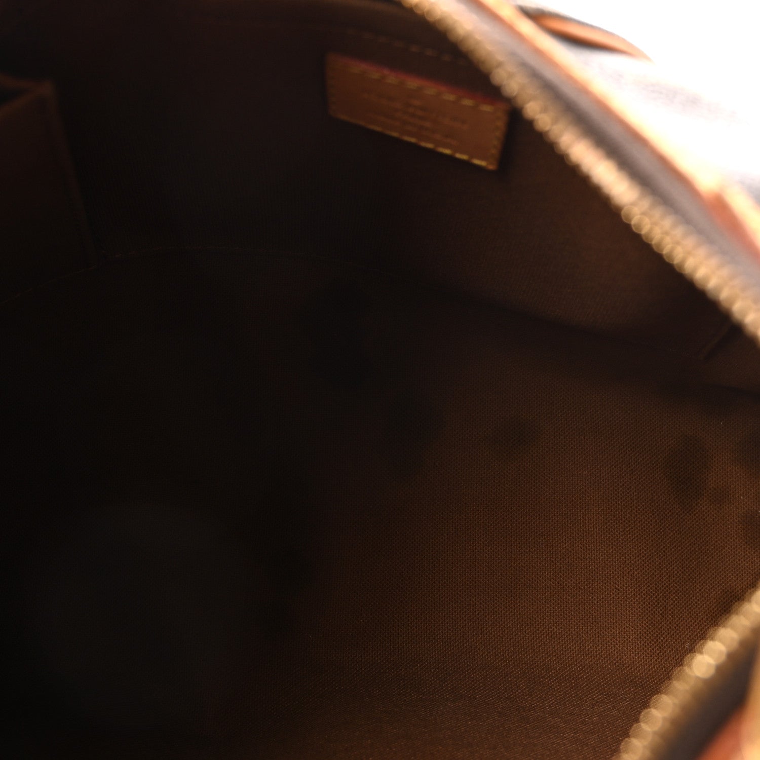 Louis Vuitton Monogram Thames GM 5 of 9