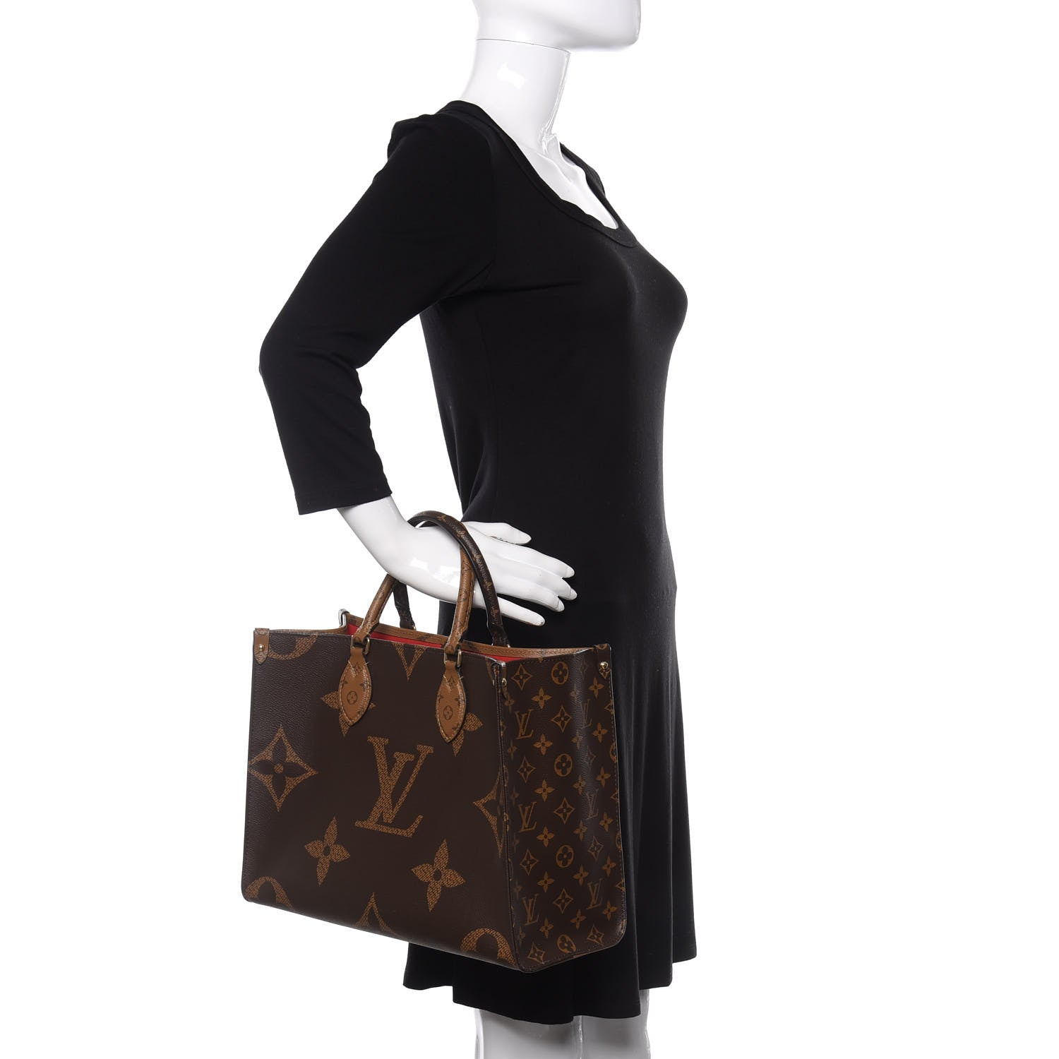 Louis Vuitton Reverse Monogram Giant Onthego MM 3 of 15
