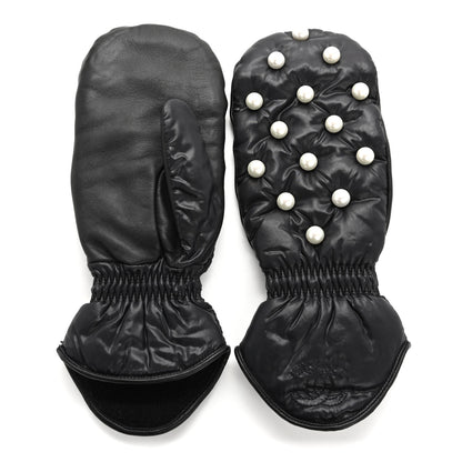 Chanel Lambskin Nylon Pearl CC Mittens 7.5 Black 2 of 5