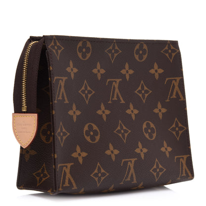 Louis Vuitton Monogram Toiletry Pouch 19 4 of 10