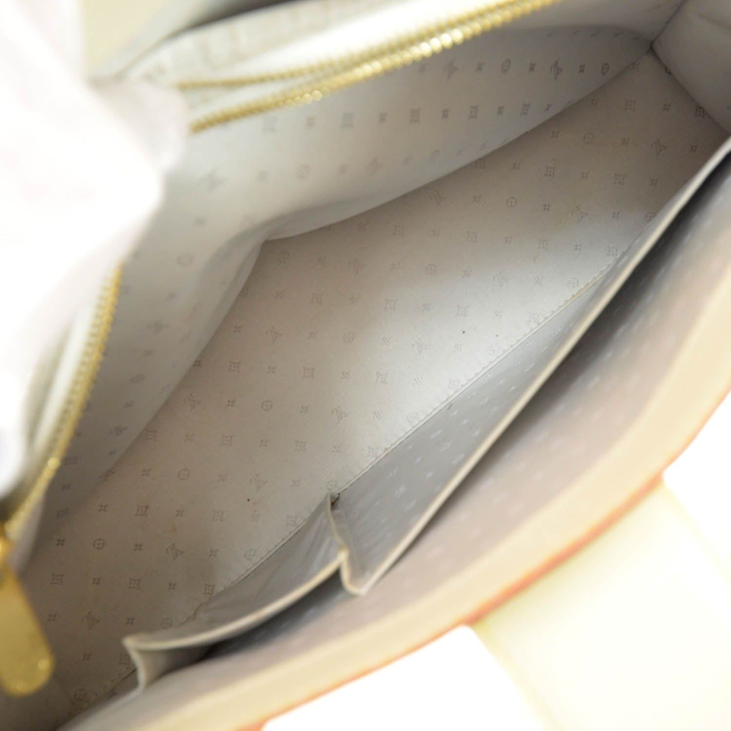 Louis Vuitton Suhali Le Fabuleux White 7 of 8