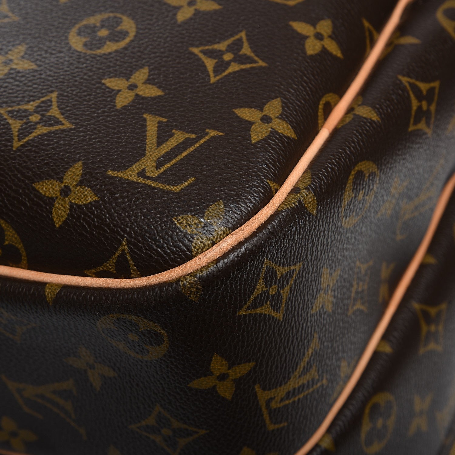 Louis Vuitton Monogram Alize 24 Heures 9 of 10