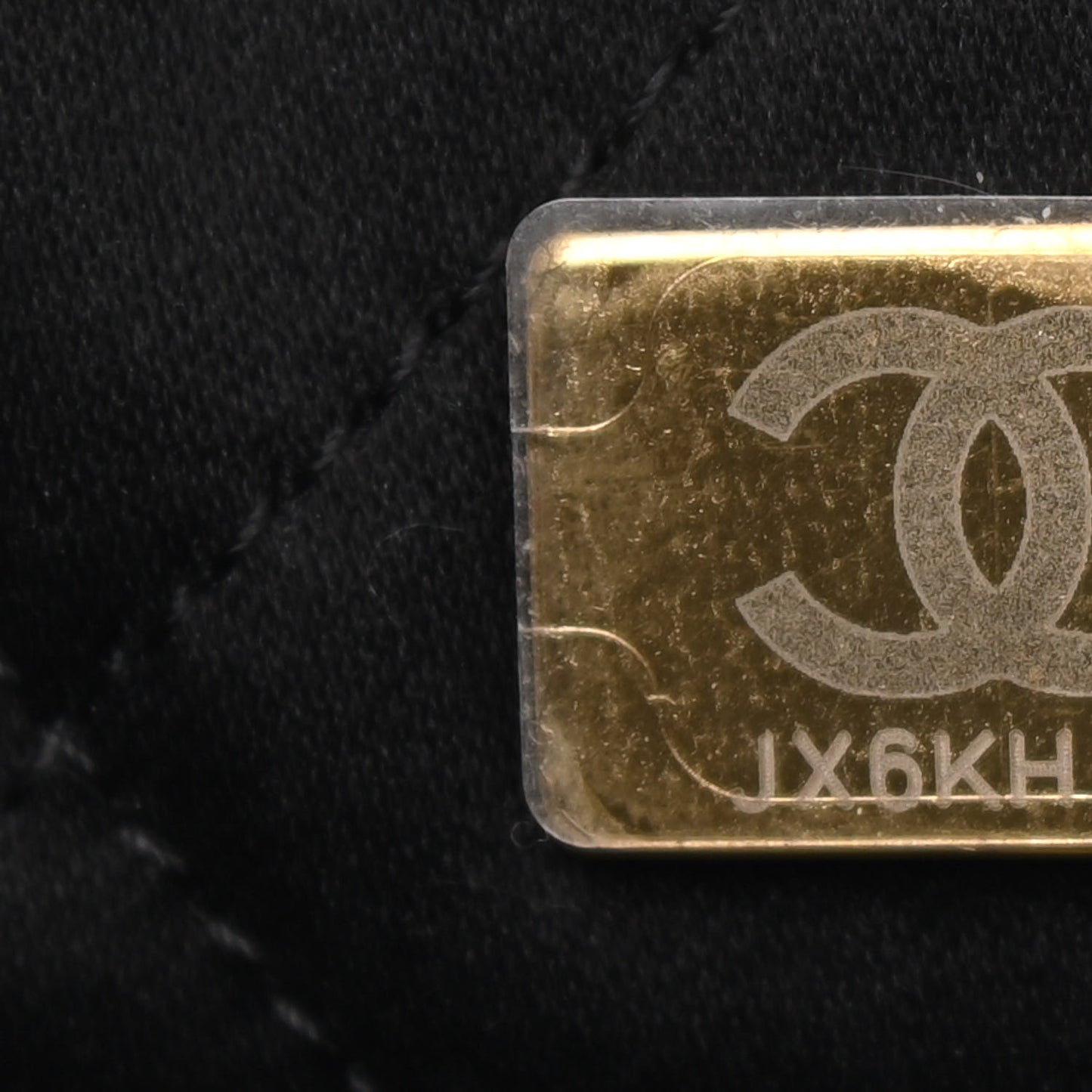 Shiny Calfskin Quilted Large Chanel 22 Black