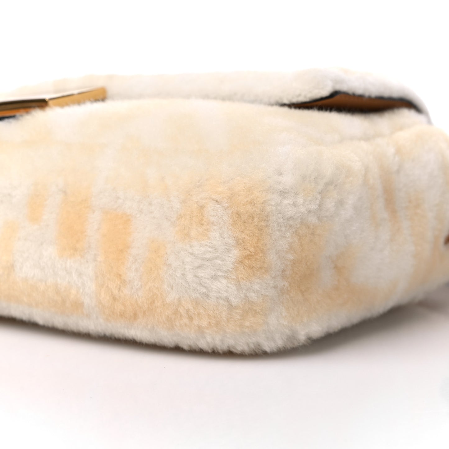 Shearling Vitello Dolce Macro FF 1974 Baguette White Ice Cuoio Miele Scuro