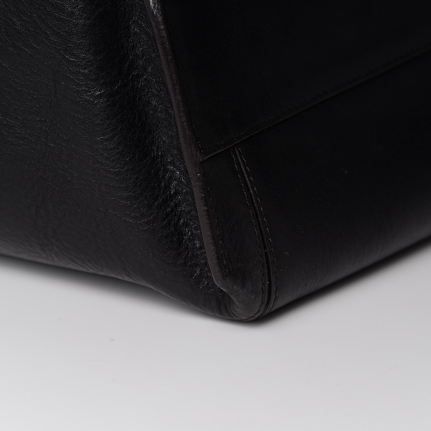 Chloe Smooth Calfskin Medium Milo Shopping Tote Black 12 of 20