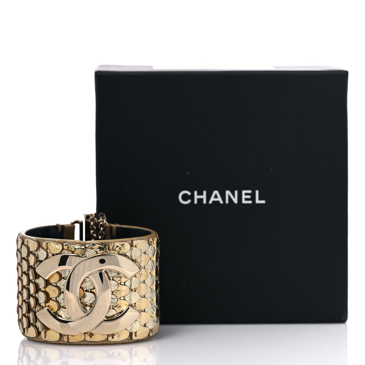 Chanel Metallic Calfskin Scale CC Cuff Bracelet Gold 5 of 5