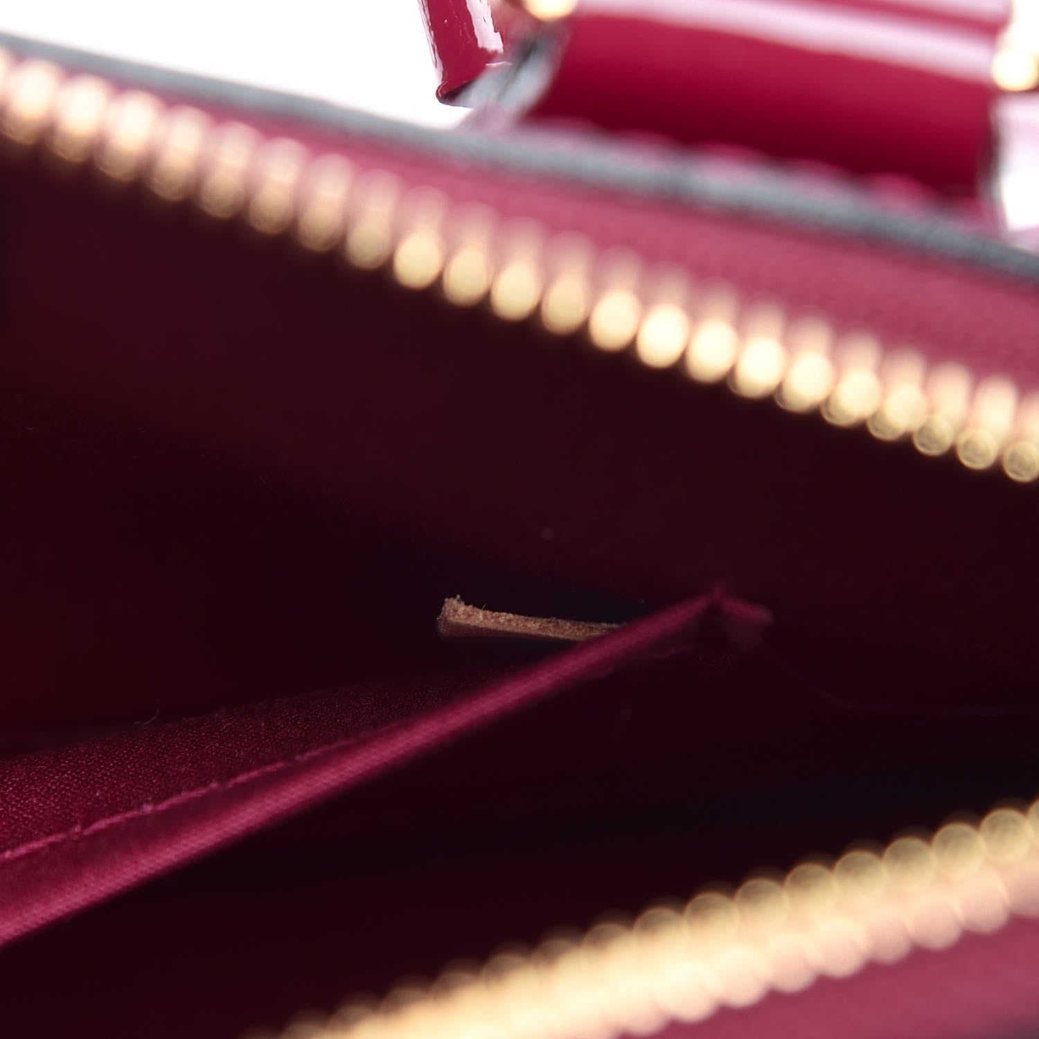 Louis Vuitton Vernis Alma BB Rose Indien 7 of 7