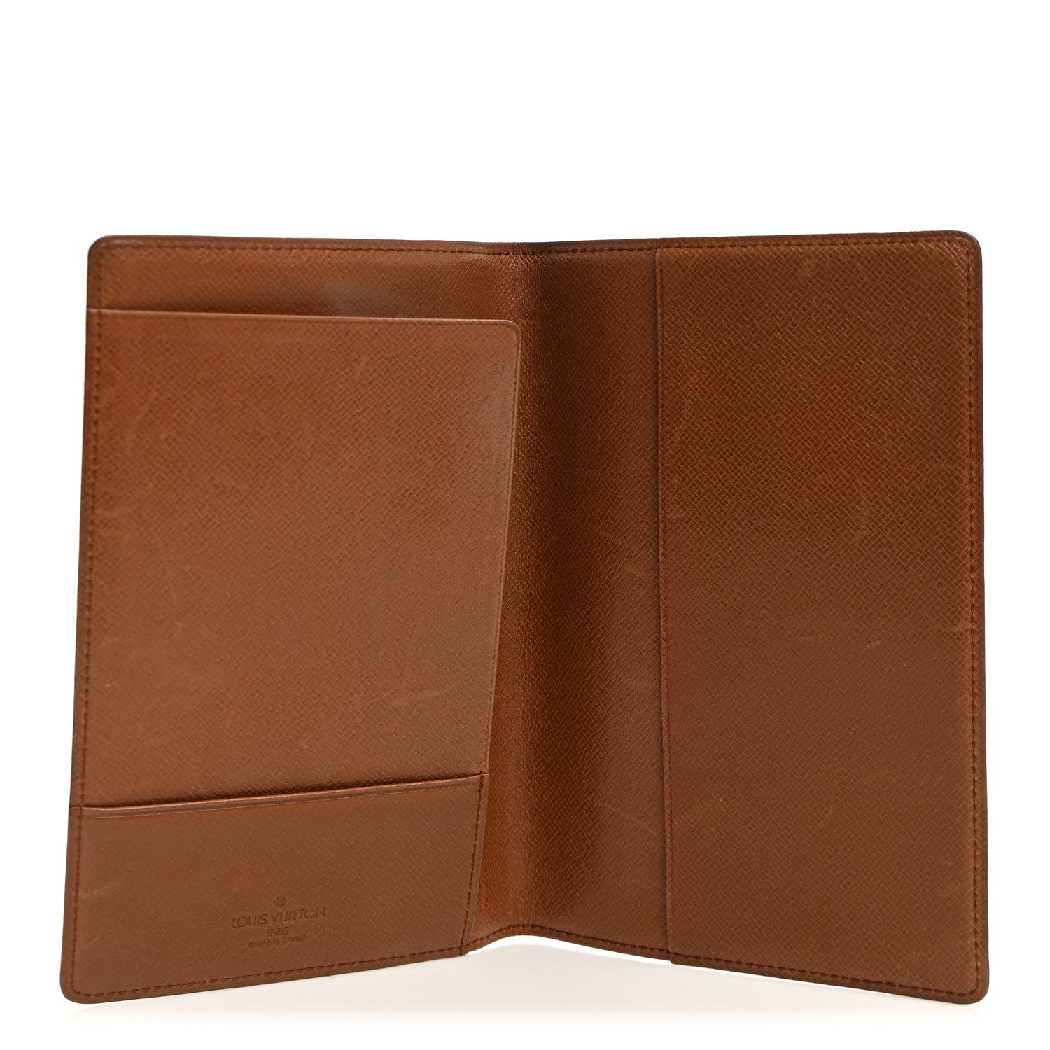Louis Vuitton Monogram Passport Cover 5 of 6