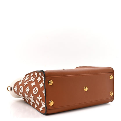 Louis Vuitton Grained Calfskin Shearling On My Side MM Caramel 3 of 8