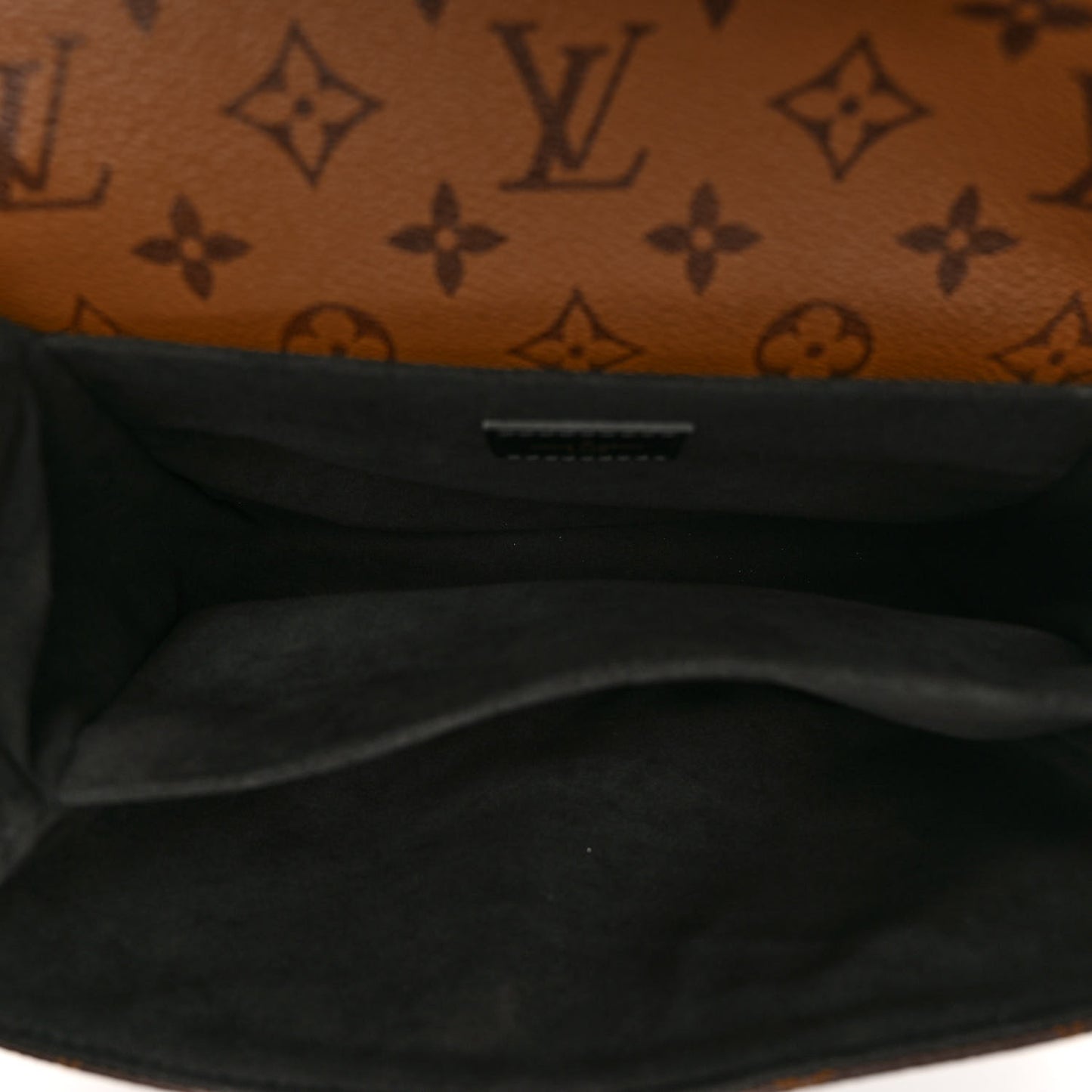 Reverse Monogram Pochette Metis