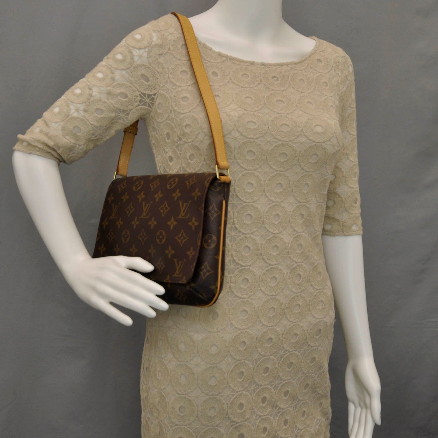 Louis Vuitton Monogram Musette Tango 2 of 6