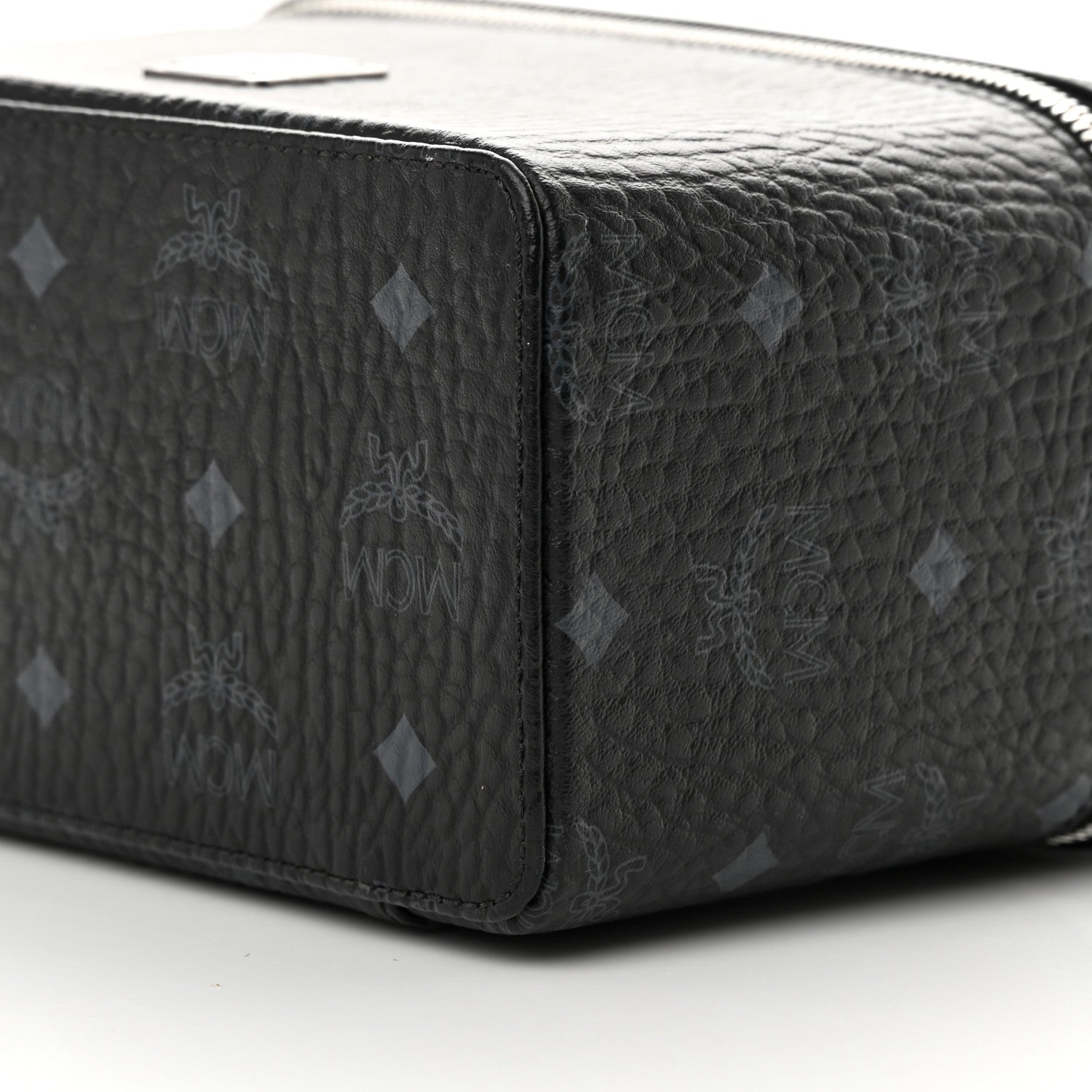 MCM Visetos Medium Rockstar Vanity Case Black 10 of 12