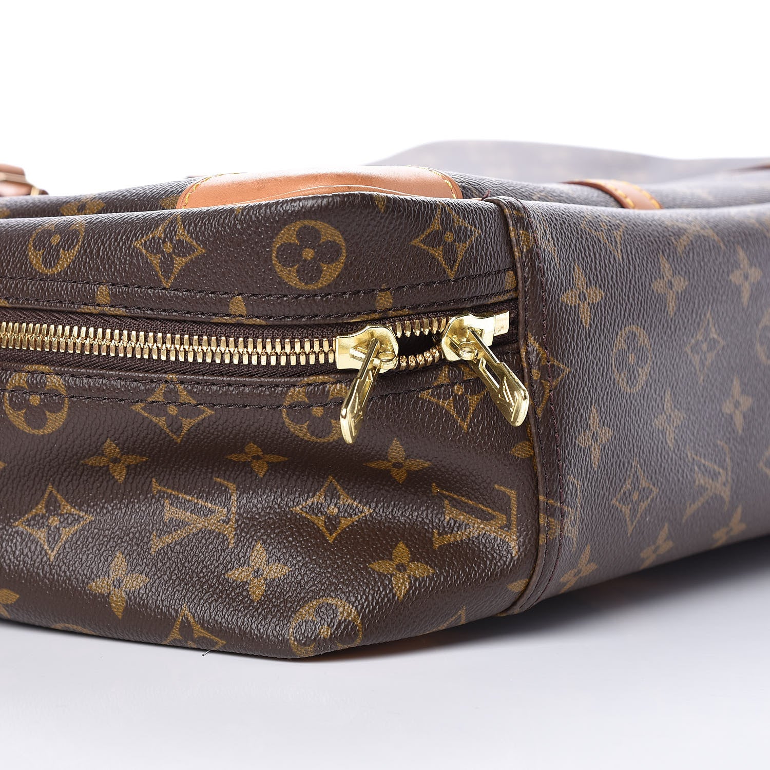 Louis Vuitton Monogram Sirius 45 9 of 13