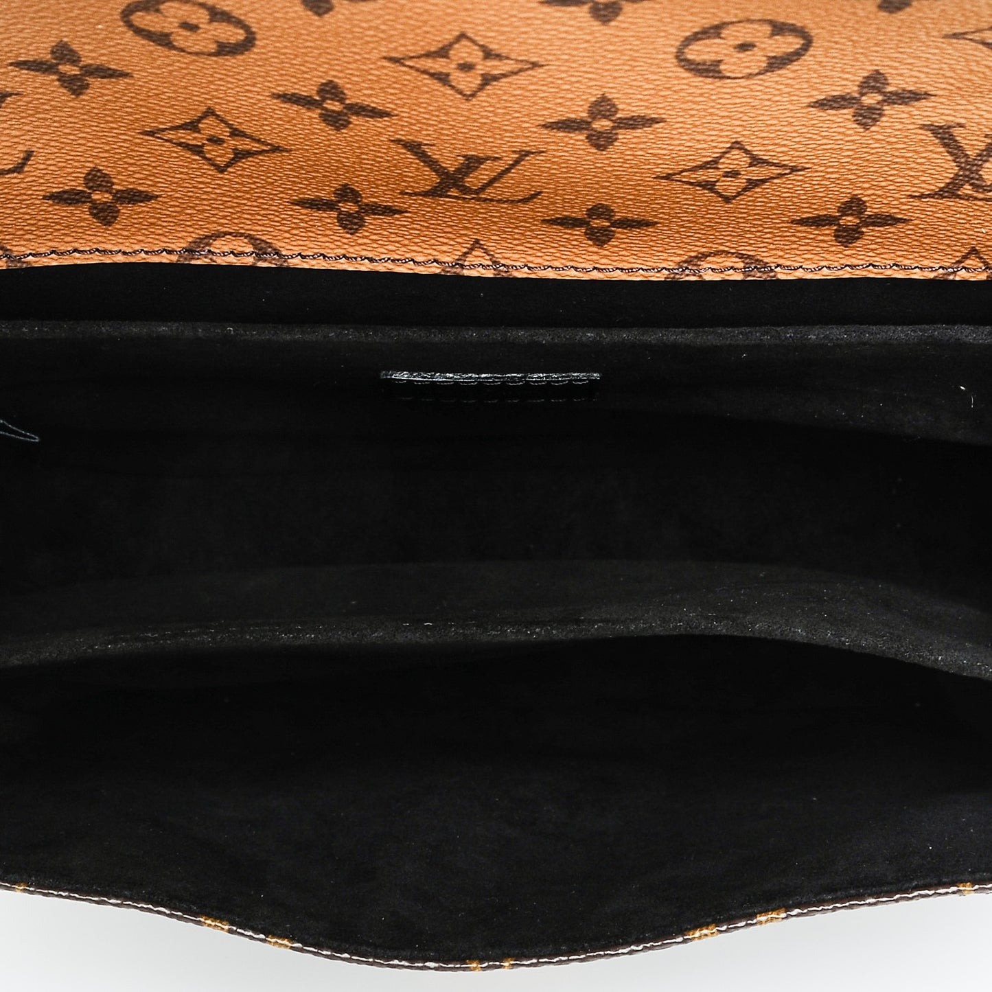 Reverse Monogram Pochette Metis