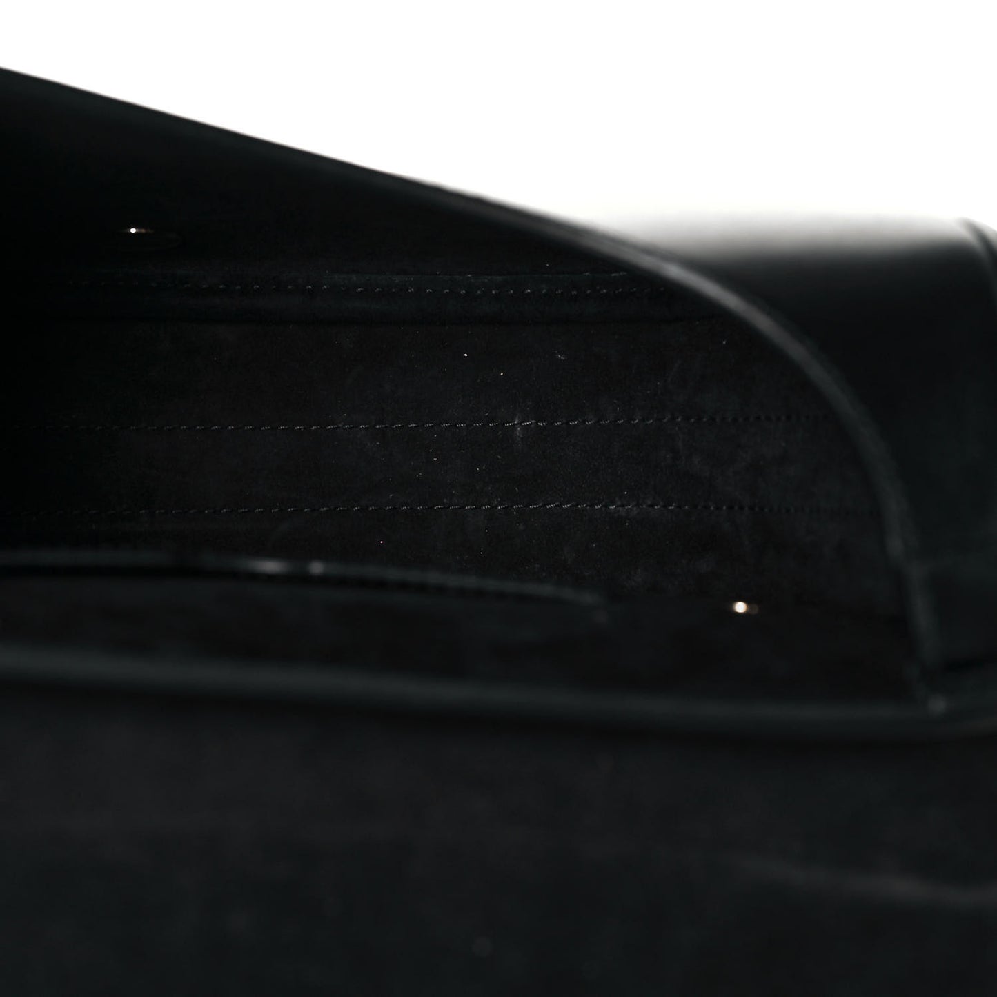 Box Calfskin Medium Bobby Flap Black