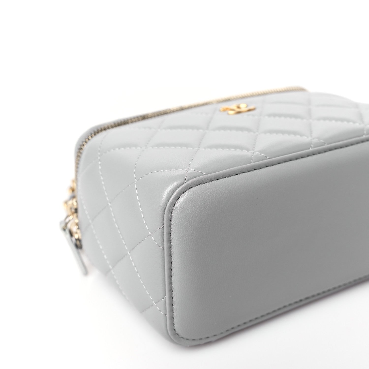 Chanel Lambskin Quilted Small Pearl Crush Vanity Case With Chain Grey 8 of 10