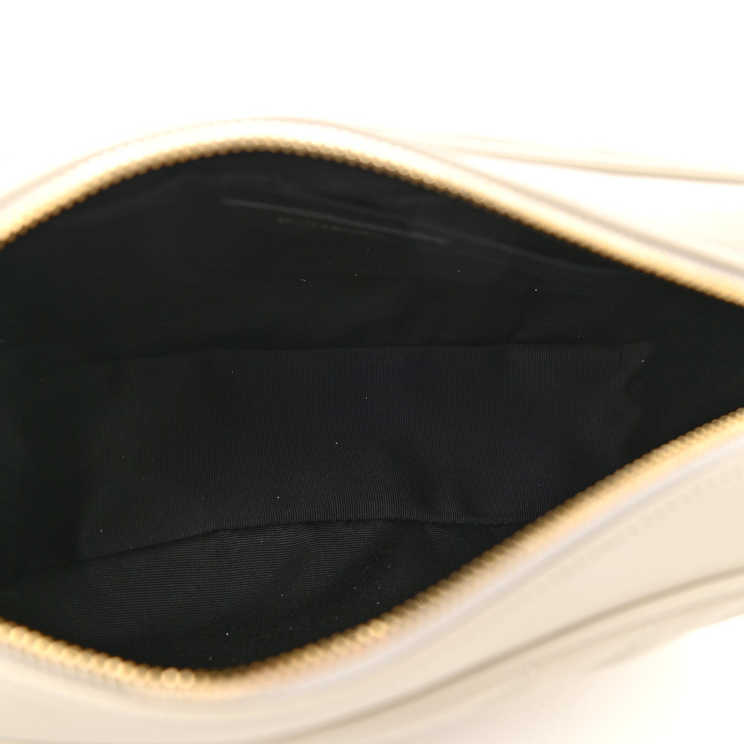Saint Laurent Calfskin Matelasse Monogram Lou Camera Bag Crema Soft 4 of 8