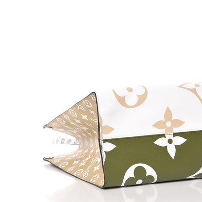 Louis Vuitton Monogram Giant Onthego GM Kaki Beige 8 of 9