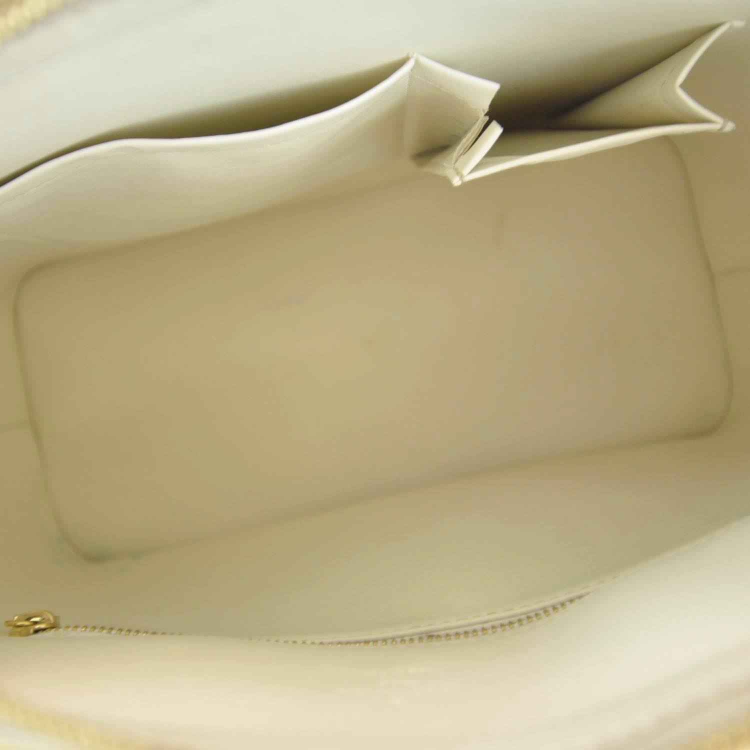 Louis Vuitton Vernis Houston Perle 7 of 22