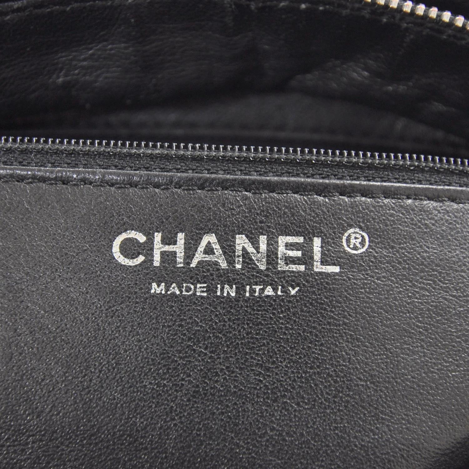 Chanel Leather Luxe Ligne Medium Bowler Black 7 of 9